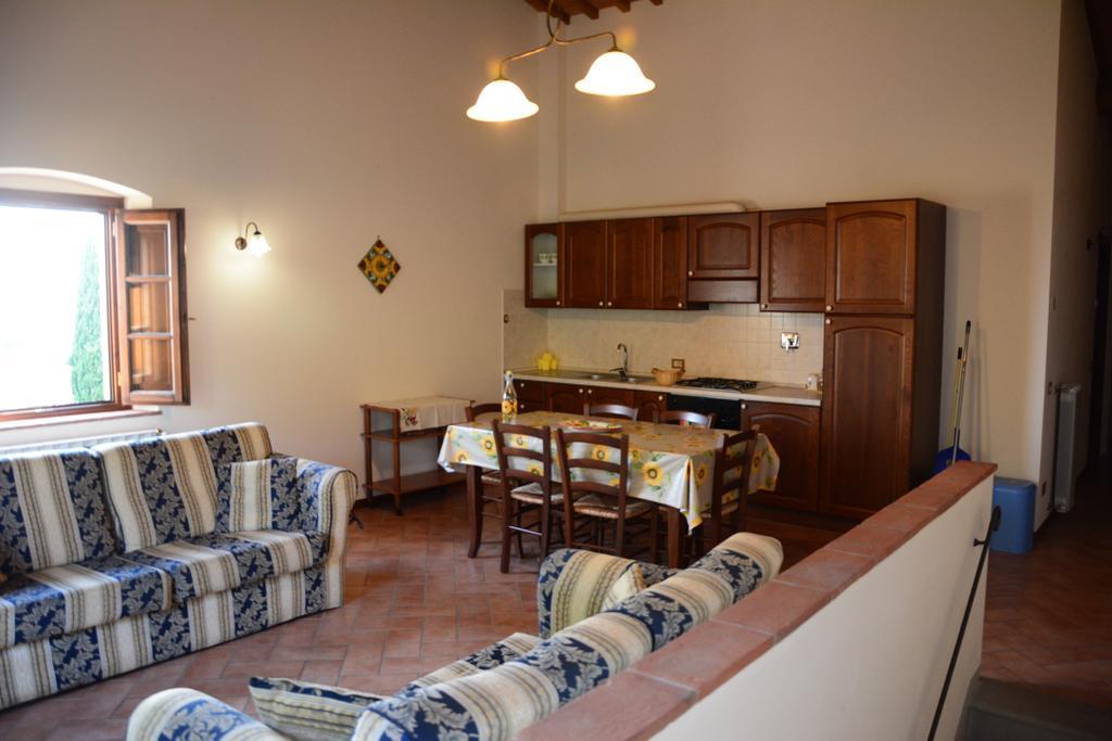 Limite Agriturismo Podere Casalone חדר תמונה