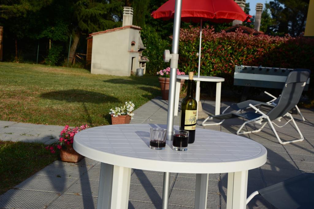 Limite Agriturismo Podere Casalone מראה חיצוני תמונה