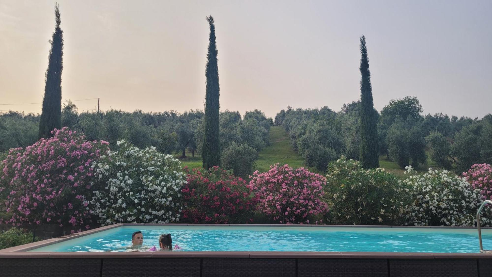 Limite Agriturismo Podere Casalone מראה חיצוני תמונה