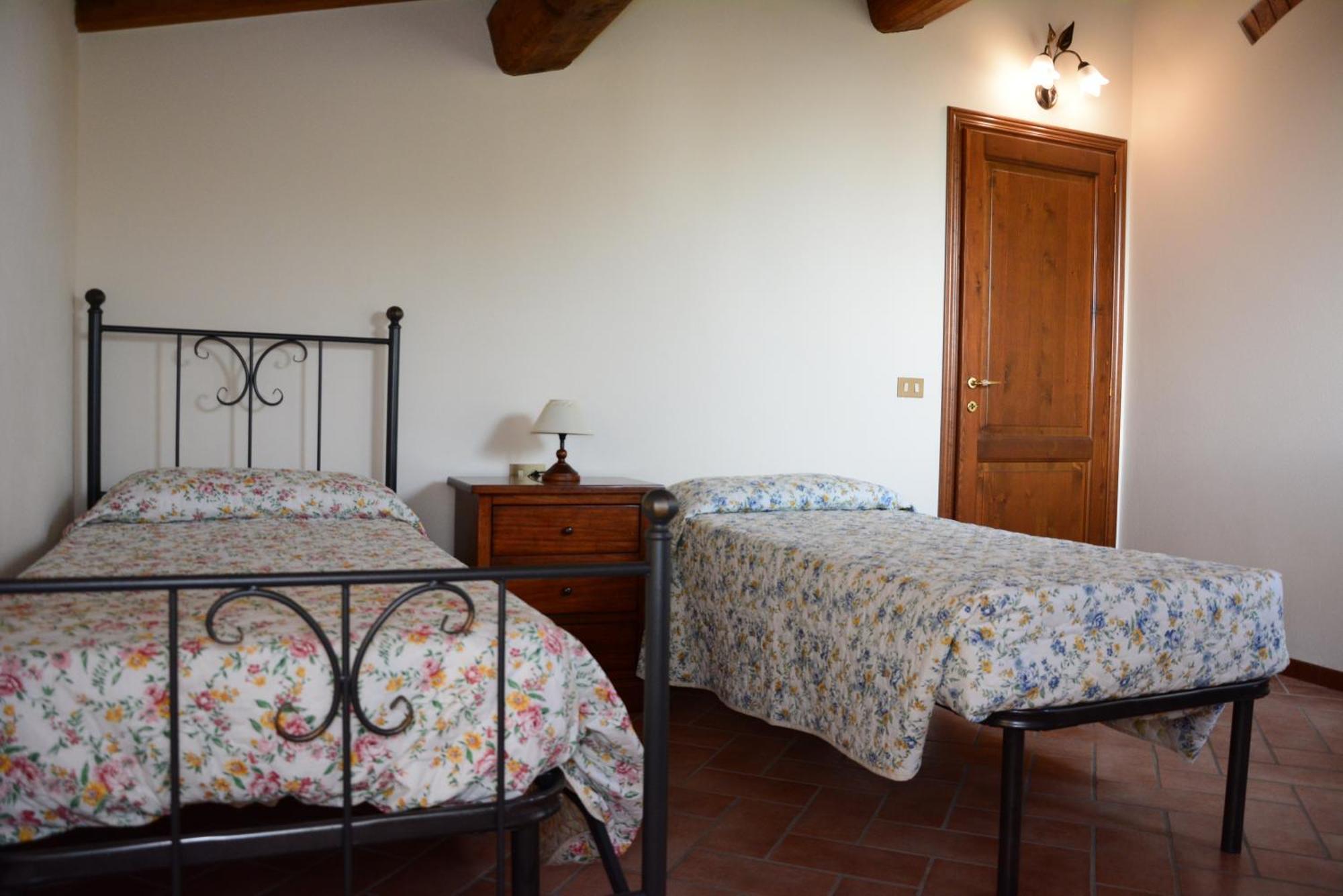 Limite Agriturismo Podere Casalone מראה חיצוני תמונה